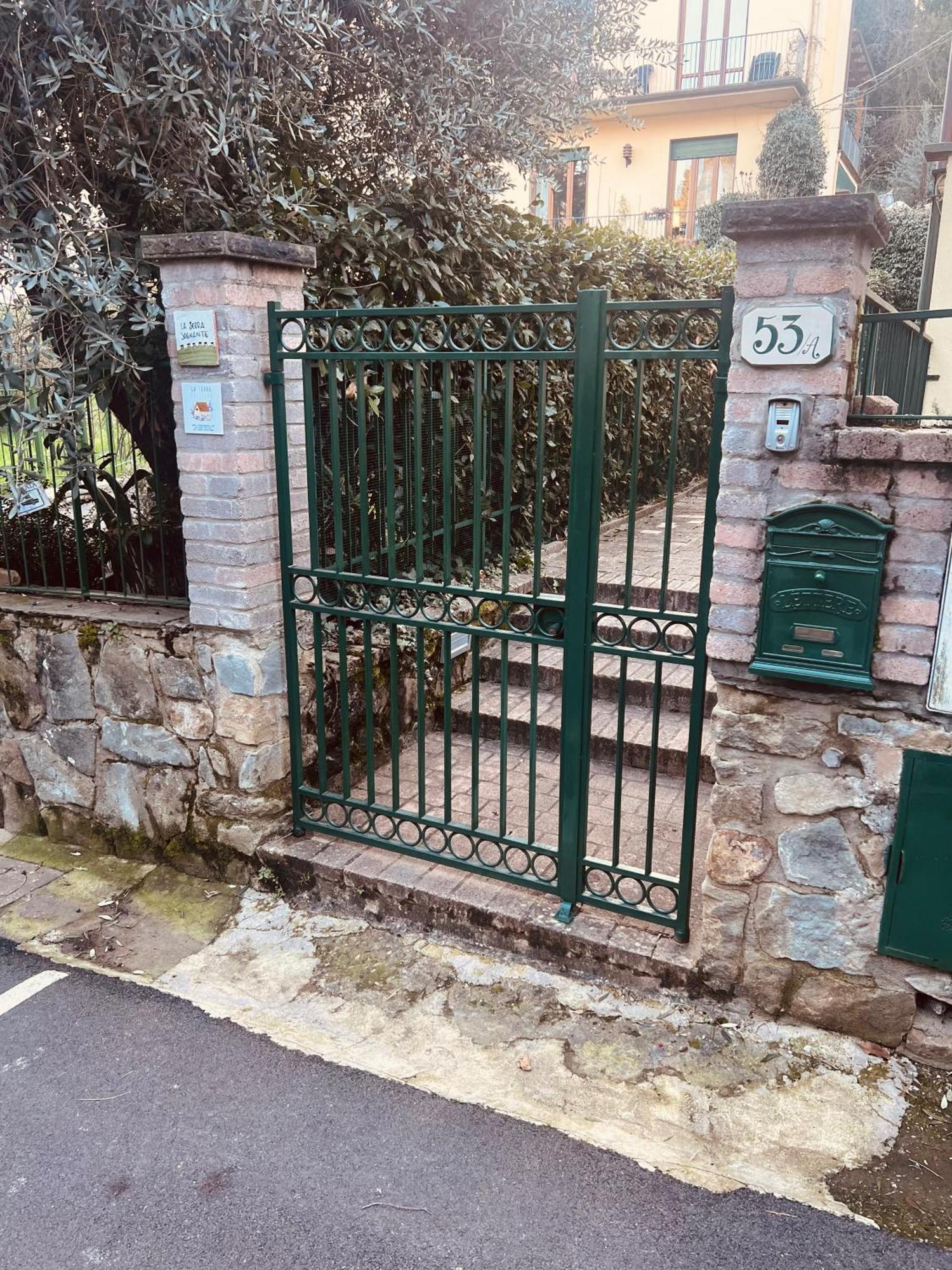 La Serra Sognante, Un Rifugio Incantevole Tra Natura E Relax Florenz Exterior foto
